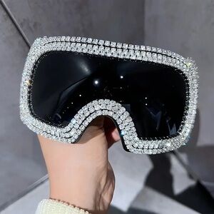 Trendsetter Oversized Sunglasses